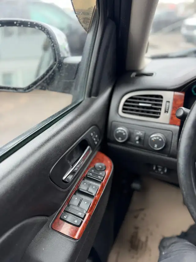 2013 GMC Sierra 1500 SLT / Z71 PKG LEATHER LOADED / CREWCAB 4X4 - Photo 19