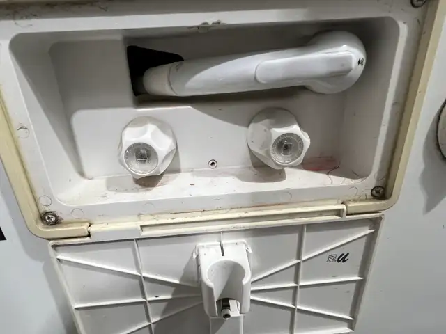 2014 Heartland Northtrail 28BRS, DOUBLE OVER DOUBLE BUNKS. - Photo 6