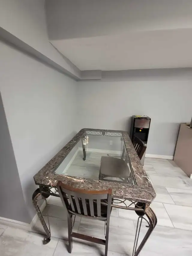 room for rent - Photo 6