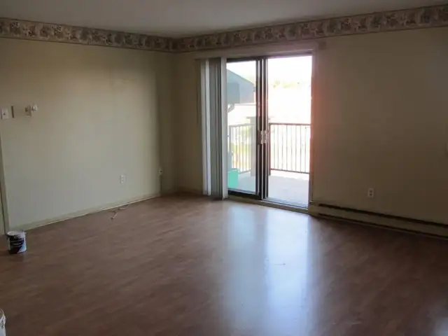 Rivière de Prairie (Montréal), 4 1/2 1000$, libre mai 2026 - Photo 4