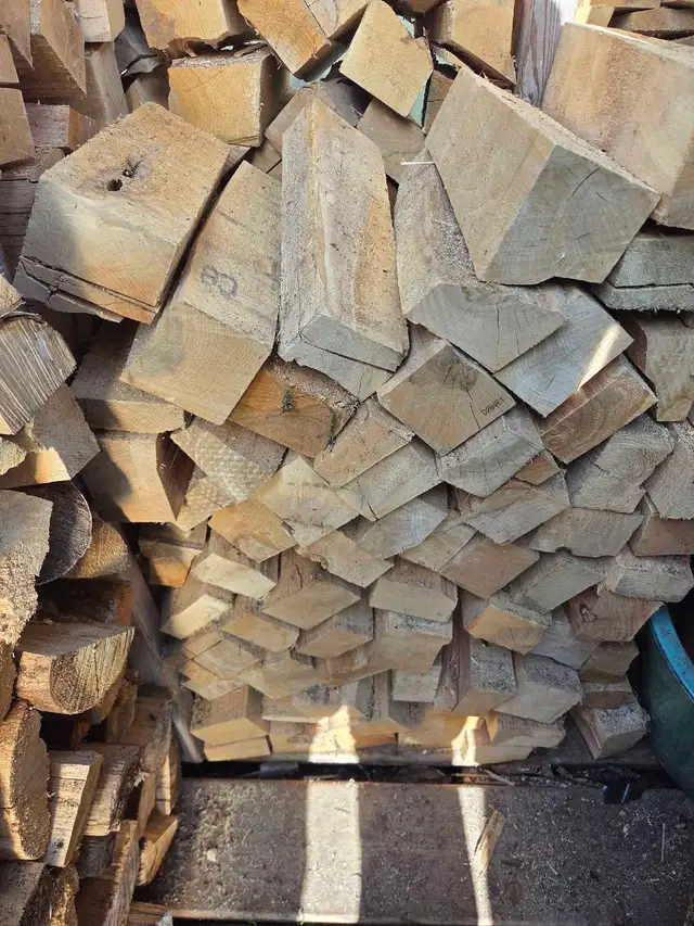 bois camping ,feu de camp,bois chauffage - Photo 3