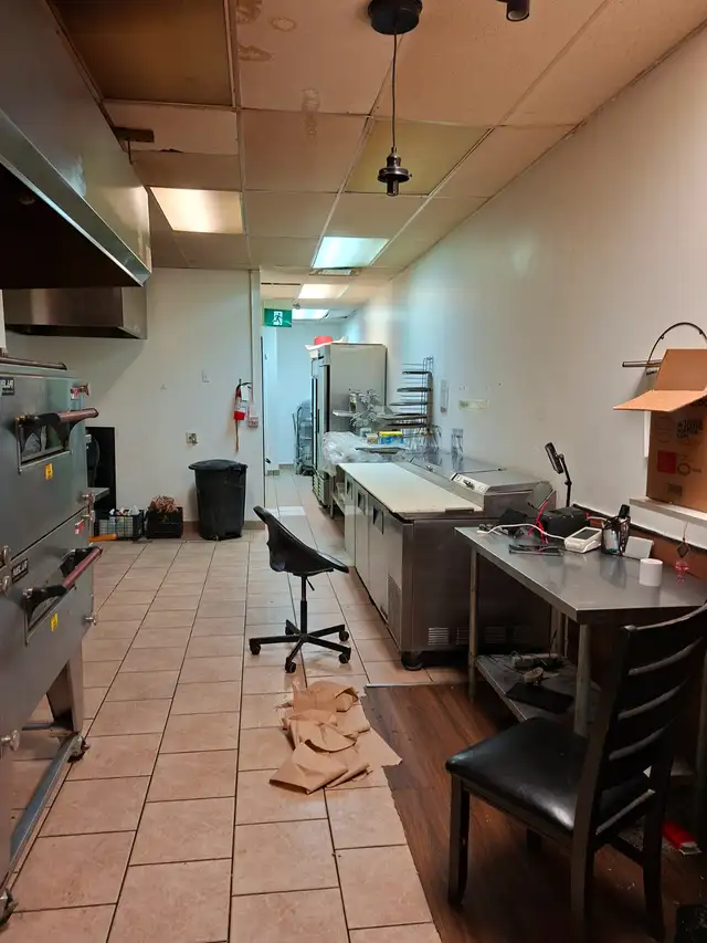 RESTAURANT FOR SALE/FOR RENT. - Photo 5