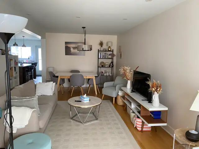 Appartement rénové à Verdun proche de tout!