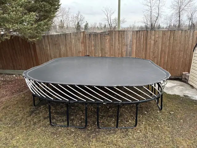 Springfree Large Square 11ft Trampoline model SF68