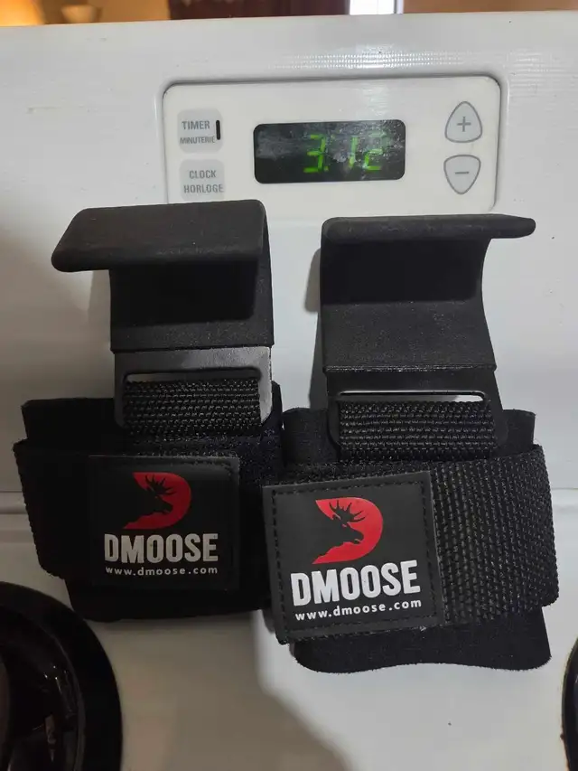 weight lifting hooks