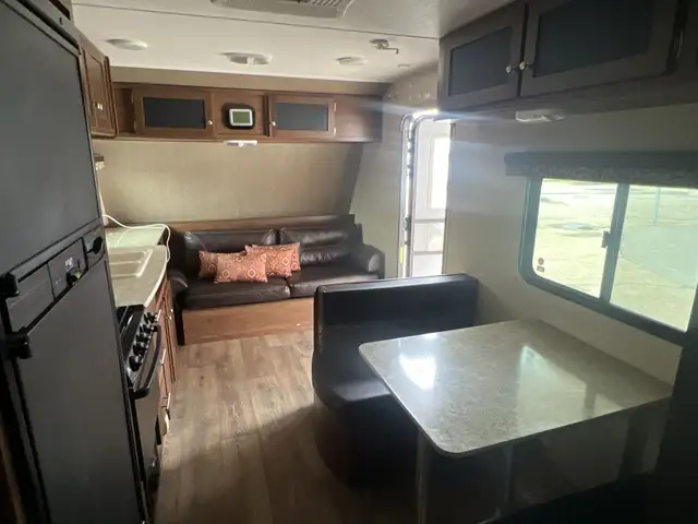 2015 Dutchmen Aspen Trail 1700DB, COMPACT, NO SLIDE - Photo 6