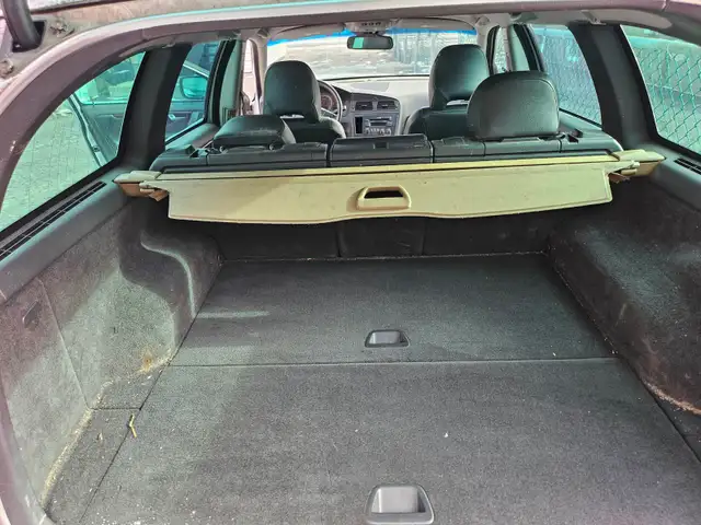 Volvo XC70 2004 - For parts ONLY - 1000$ - TEL QUEL - Photo 2