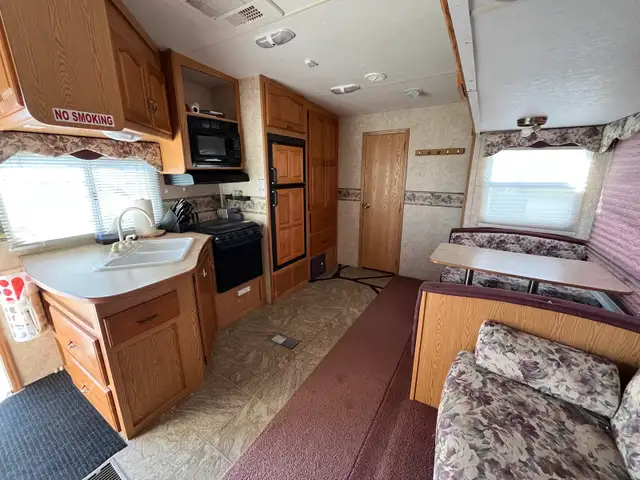 2005 Keystone Cougar - Photo 4