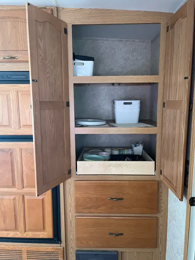 2005 Keystone Cougar - Photo 6