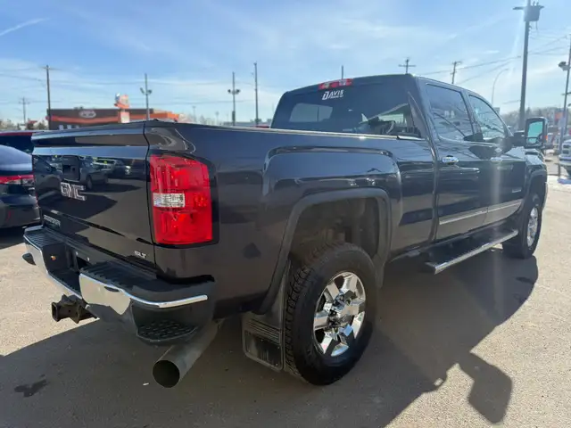 2015 GMC Sierra 3500HD SLT Z71 PKG DIESEL / CREWCAB 4X4 - Photo 6