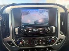 2015 GMC Sierra 3500HD SLT Z71 PKG DIESEL / CREWCAB 4X4 - Photo 18