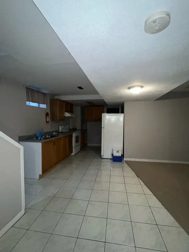 2 BED 1 BATH   DEN BASEMENT APARTMENT FOR RENT