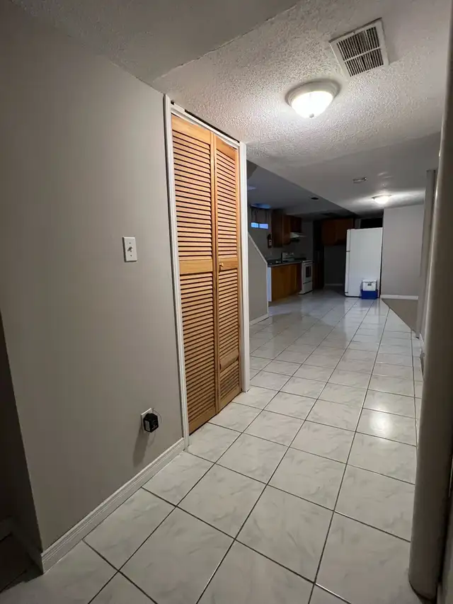 2 BED 1 BATH   DEN BASEMENT APARTMENT FOR RENT - Photo 5