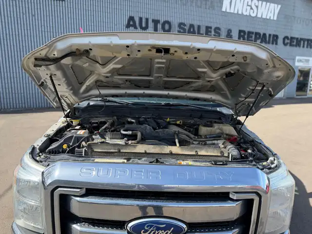 2011 Ford Super Duty F-350 SRW - Photo 10