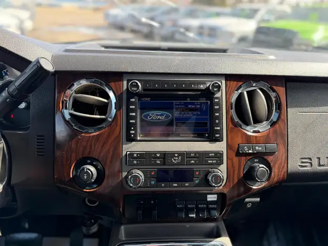 2011 Ford Super Duty F-350 SRW - Photo 16