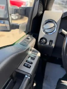 2011 Ford Super Duty F-350 SRW - Photo 17