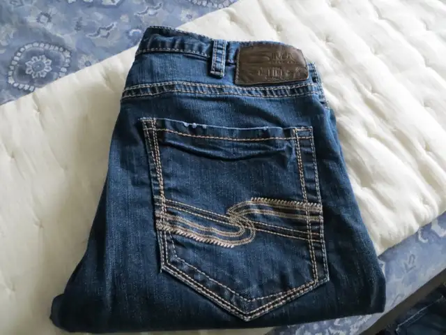 For Sale: Men’s Jean Lot - Photo 3