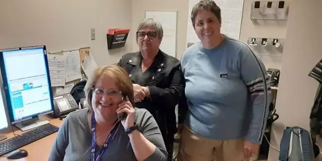 3 téléphonistes recherchées