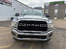 2021 Ram 3500 BIG HORN / DUALLY 8FT BOX CREWCAB GAS 4X4 - Photo 8