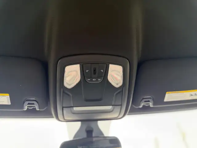 2021 Ram 3500 BIG HORN / DUALLY 8FT BOX CREWCAB GAS 4X4 - Photo 19