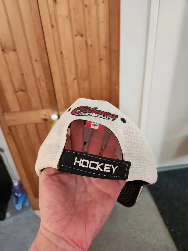 VINTAGE  OSHAWA GENERALS HOCKEY HAT - Photo 5