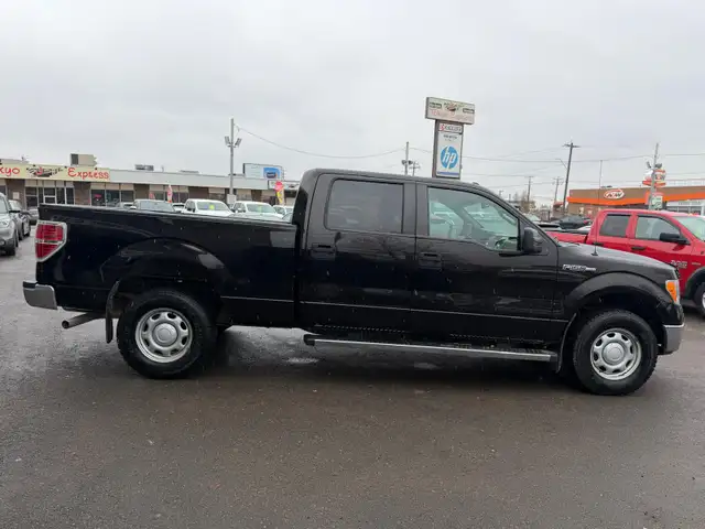 2013 Ford F-150 XLT CREW 4X4 / 5.0L / ONLY 24354 ! NO ACCIDENTS - Photo 8