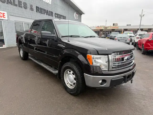 2013 Ford F-150 XLT CREW 4X4 / 5.0L / ONLY 24354 ! NO ACCIDENTS - Photo 9