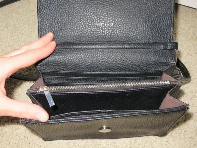 For Sale: Matt & Nat Bee Vegan Crossbody Bag - Photo 3