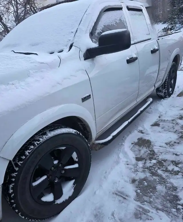 2011 Dodge Ram 1500 - Photo 2