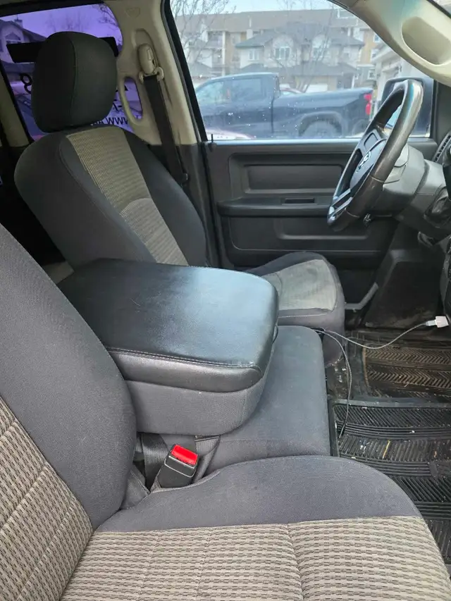 2011 Dodge Ram 1500 - Photo 5