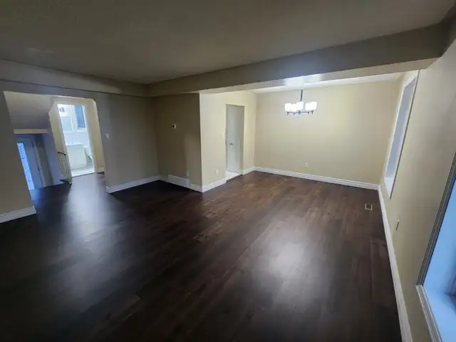 4 bedroom house close to STC (Agincourt) - Photo 3