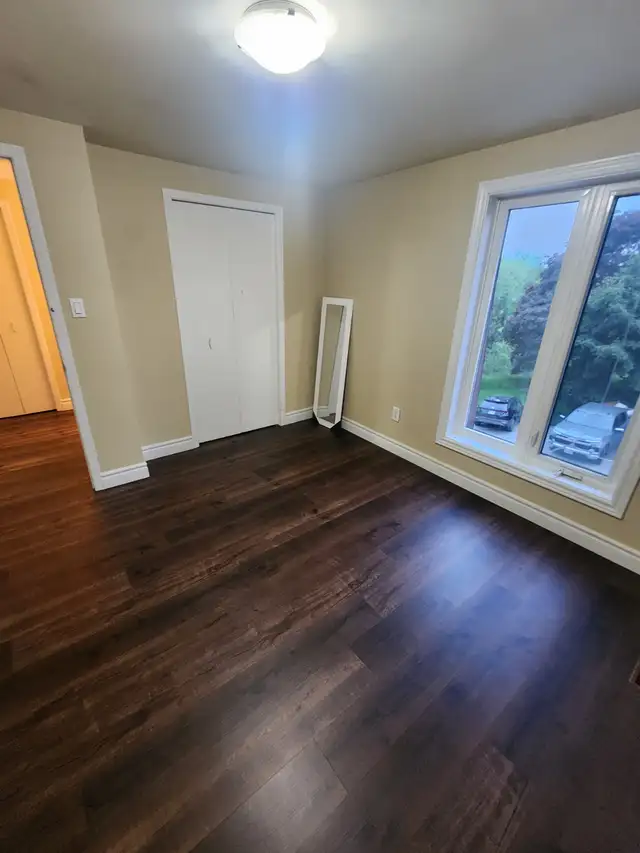 4 bedroom house close to STC (Agincourt) - Photo 4