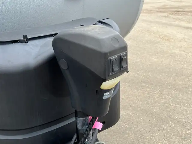 2015 OPEN RANGE HIGHLAND RIDGE 216RBSS SPACIOUS, REAR BATH - Photo 17