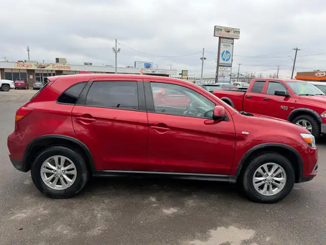 2019 Mitsubishi RVR SE AWD / NO ACCIDENTS ! - Photo 7