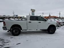 2022 Ram 3500 BIG HORN DIESEL / NO ACCIDENTS ! - Photo 7