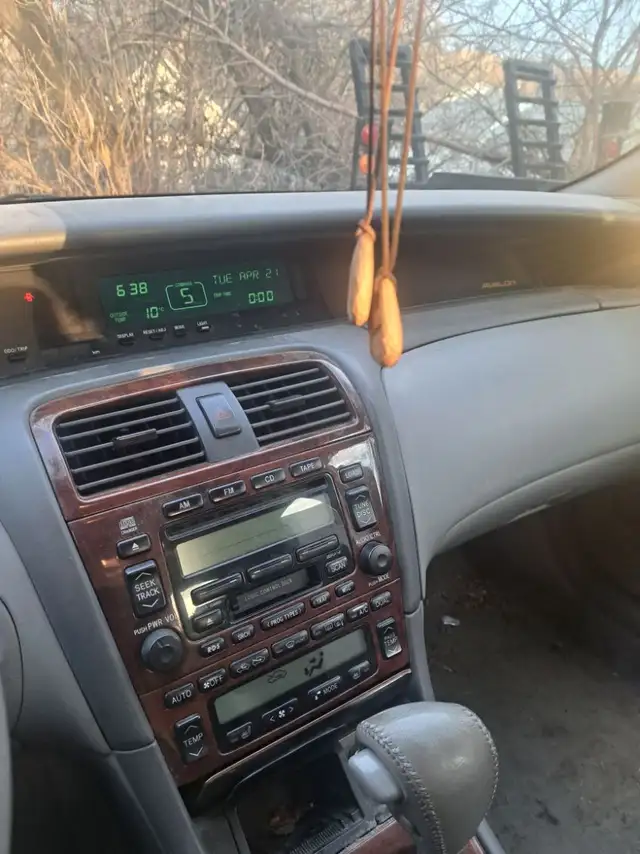 1,100  avalon Toyota - Photo 3