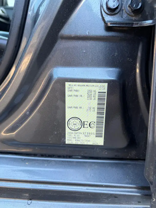 2015 Nissan Altima SL FWD / LEATHER LOADED - Photo 21