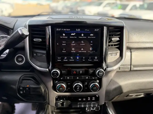 2020 Ram 2500 LARAMIE 6.7L DELETED / NO ACCIDENTS - Photo 16