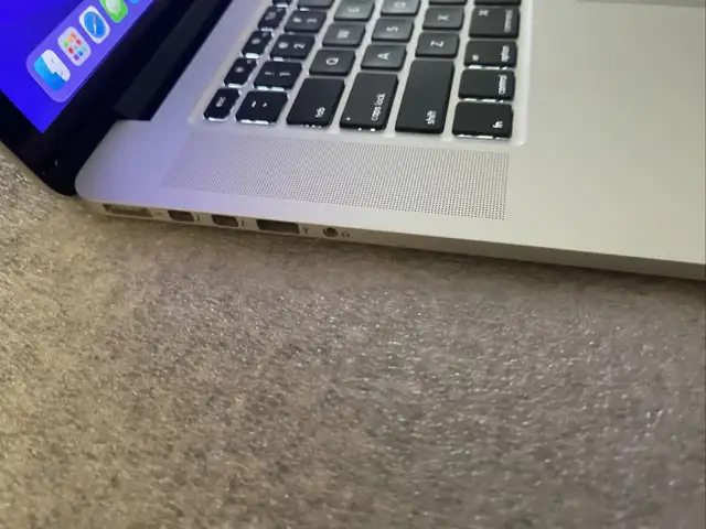 Macbook Pro 2015 15' Core i7 ✔️⭐✨✔️⭐✨