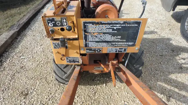 Trencher for sale - Photo 3