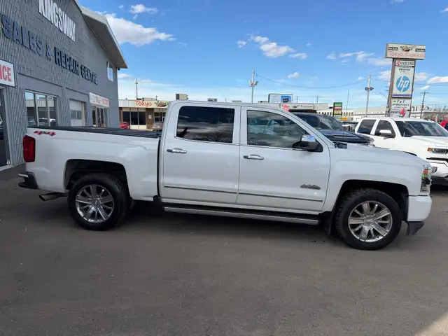 2017 Chevrolet Silverado 1500 HIGH COUNTRY /NO ACCIDNETS 1 OWNER - Photo 7