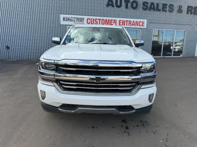 2017 Chevrolet Silverado 1500 HIGH COUNTRY /NO ACCIDNETS 1 OWNER - Photo 9