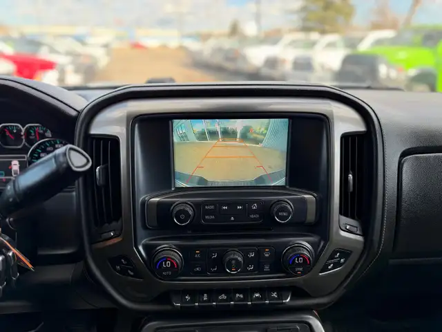 2017 Chevrolet Silverado 1500 HIGH COUNTRY /NO ACCIDNETS 1 OWNER - Photo 17