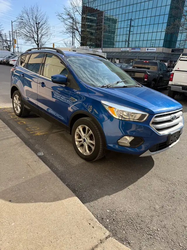 Ford Escape SE - Photo 6