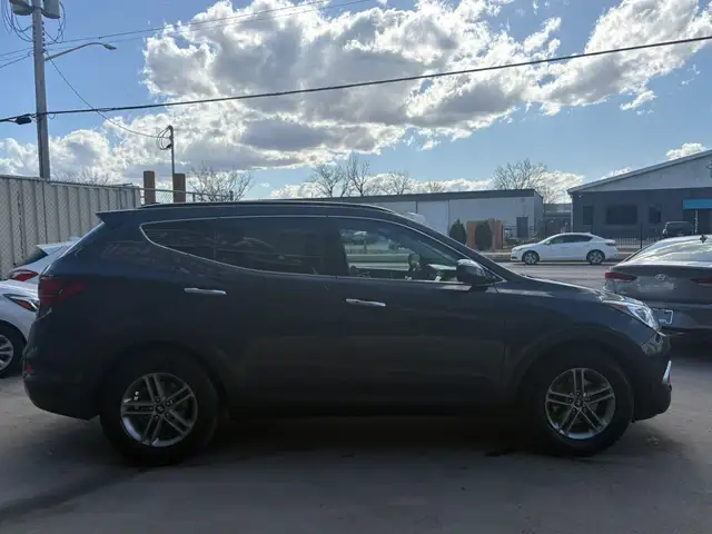 2018 HYUNDAI SANTA FE SPORT LUXURY - NAV- SUNROOF - LEATHER STS - Photo 6