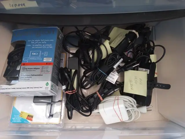 Laptop Power Adapters - Photo 2