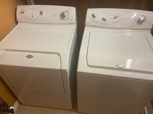 Maytag Washer Dryer - Photo 2