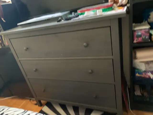 moving sale - Photo 2