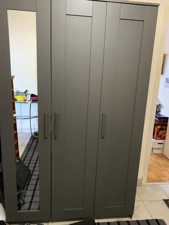 moving sale - Photo 9