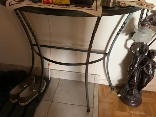 moving sale - Photo 10